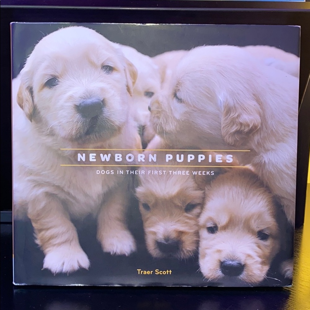 Dogs in their first three weeks book